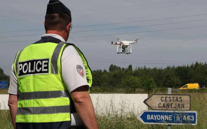 Il drone che controlla le autostrade, drone pattuglia autostrade, drone monitoraggio autostrade,