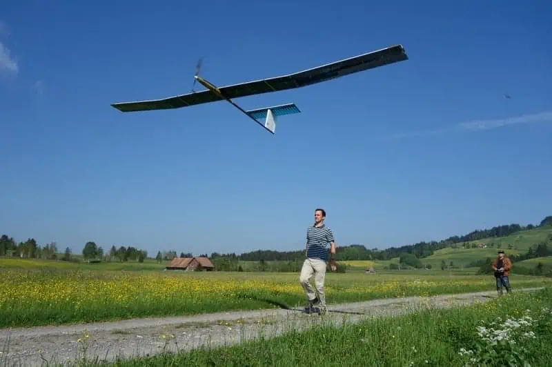 Drone ad energia solare AtlantikSolar, drone ad energia solare,