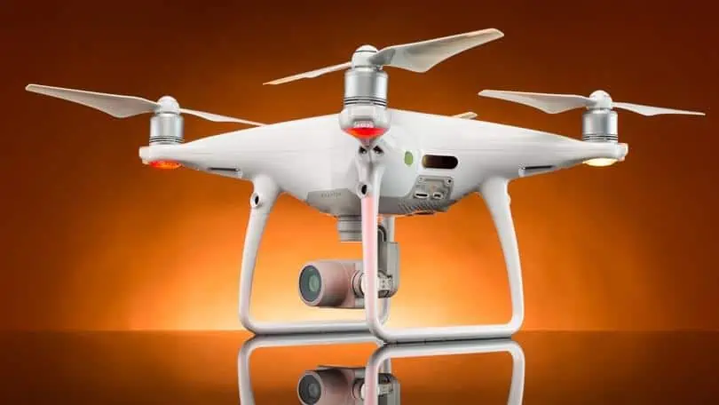 Come attivare il drone Dji Phantom 4 Pro V2