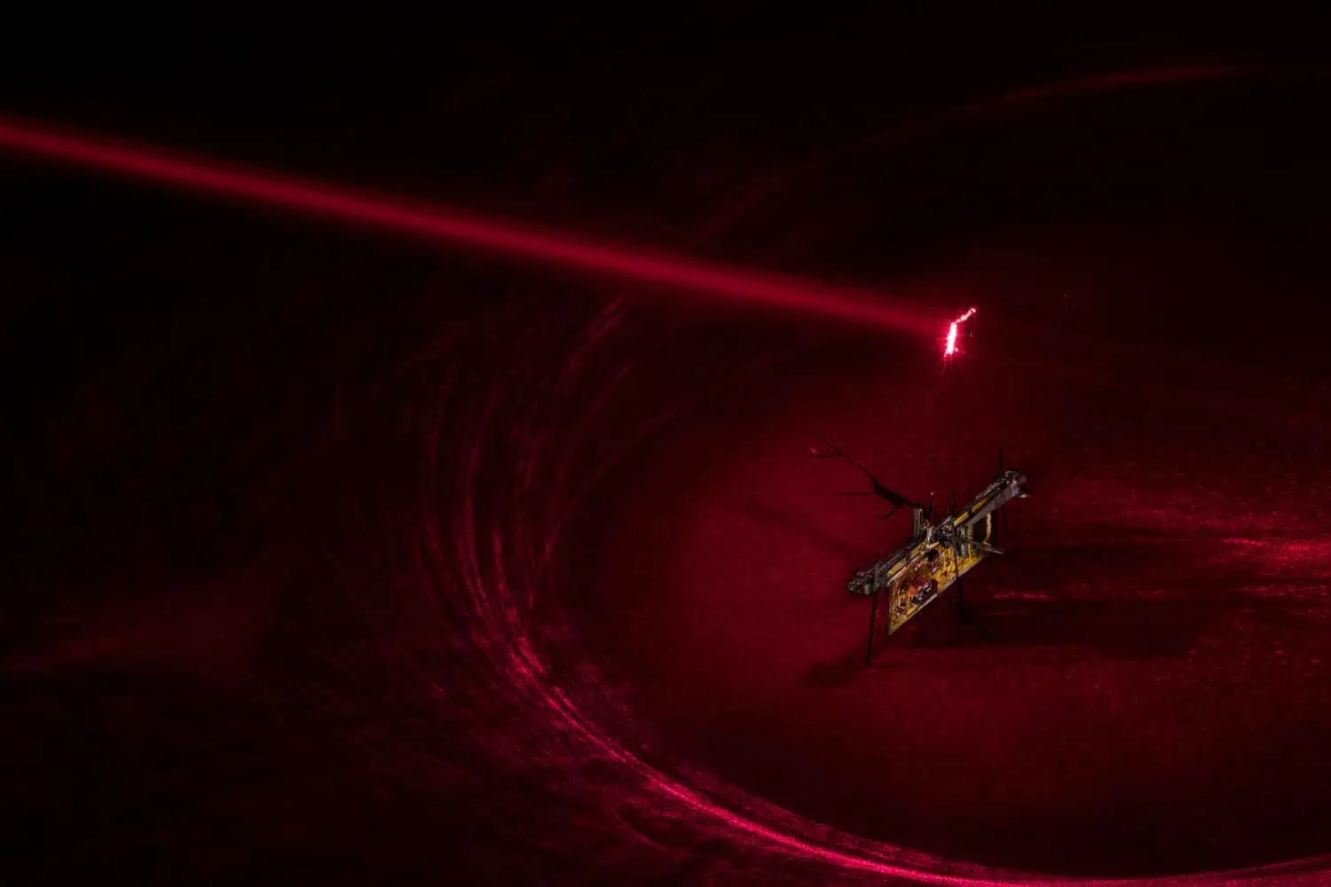 Droni insetto alimentati con un laser