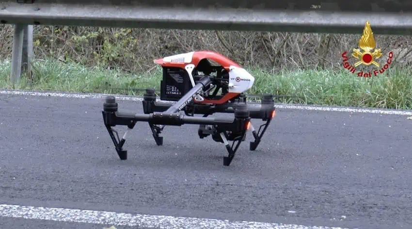 Drone dei Vigili del Fuoco che filma il Ponte Morandi
