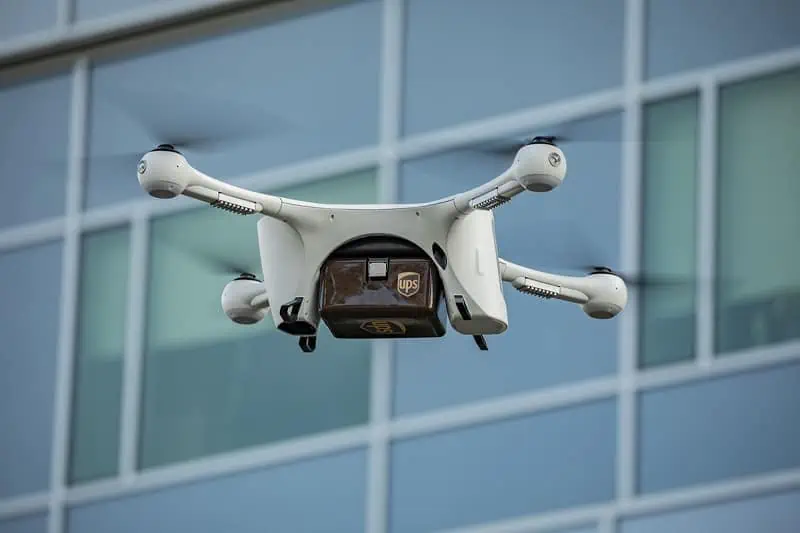 Ups trasporta medicinali con droni