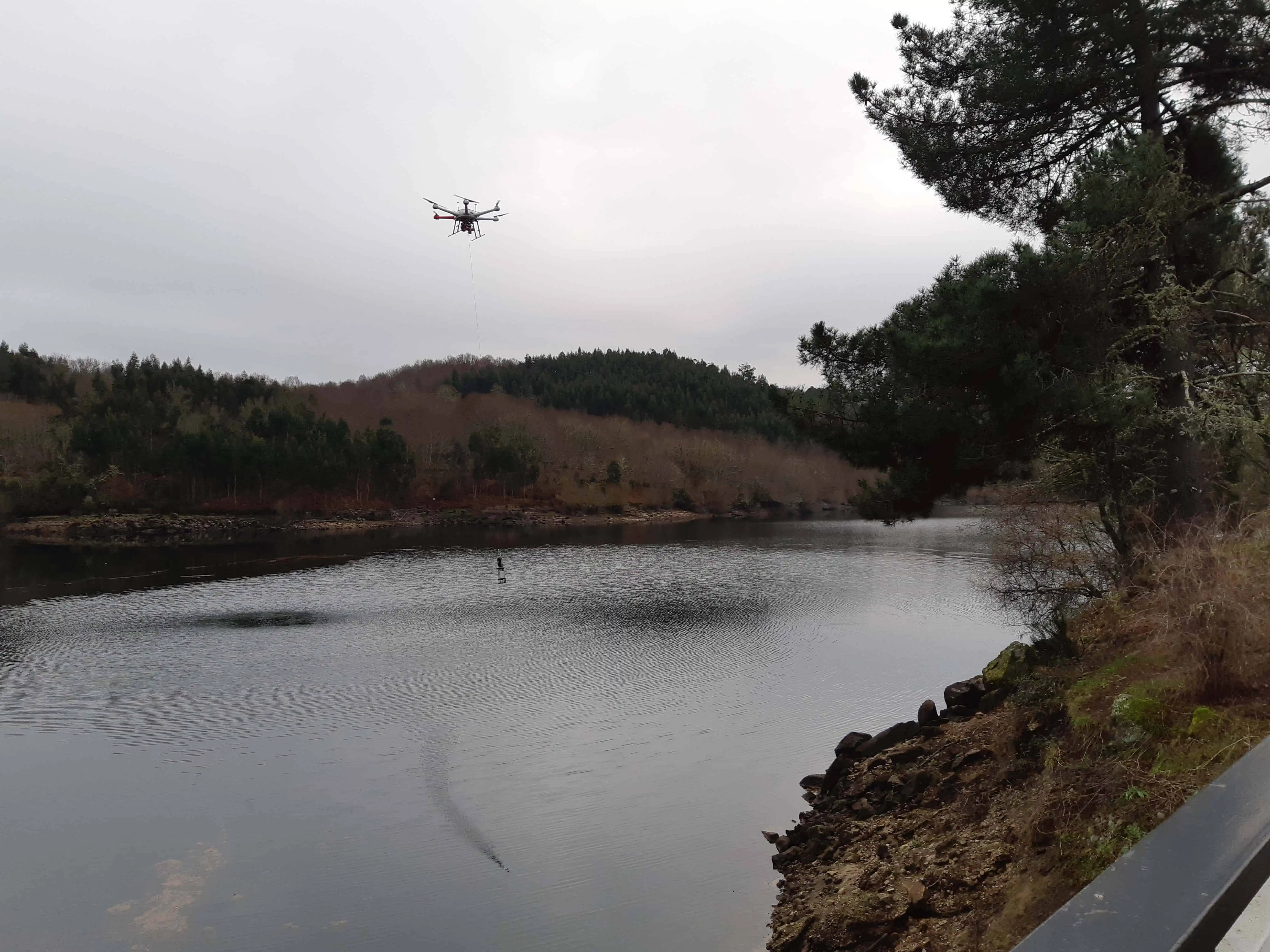 Drone ambientale per la protezione di fiumi e zone costiere