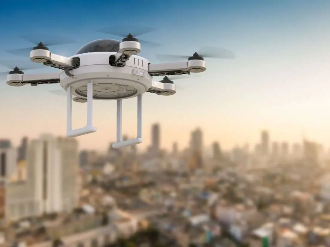 Voli con droni sulle città polacche
