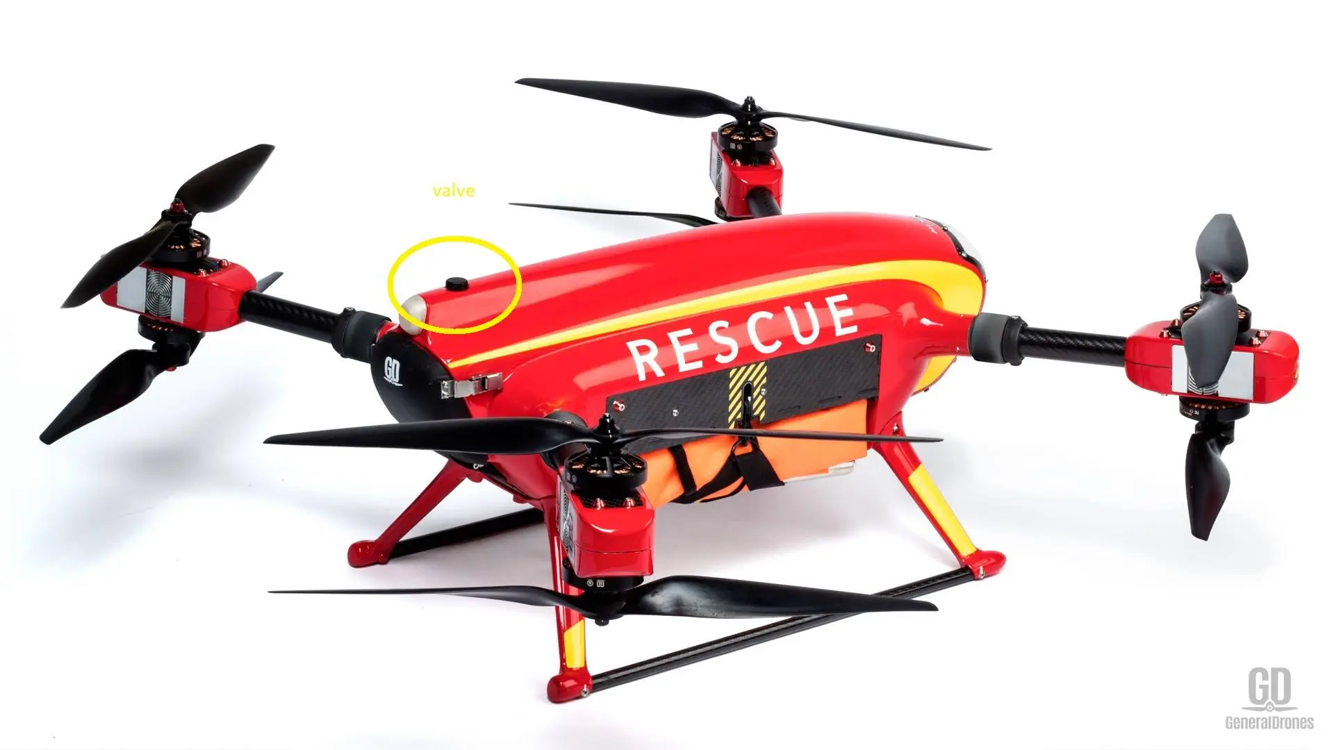 Drone bagnino salva la vita a un bambino