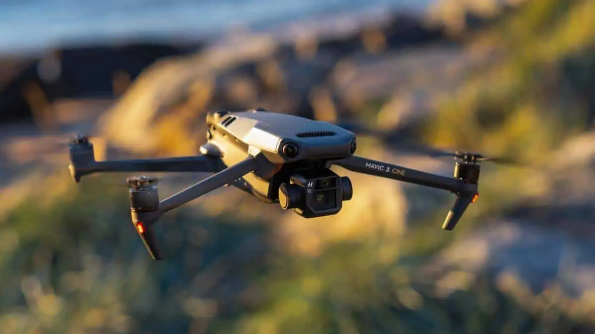 Russo arrestato con un drone sospetto in Norvegia