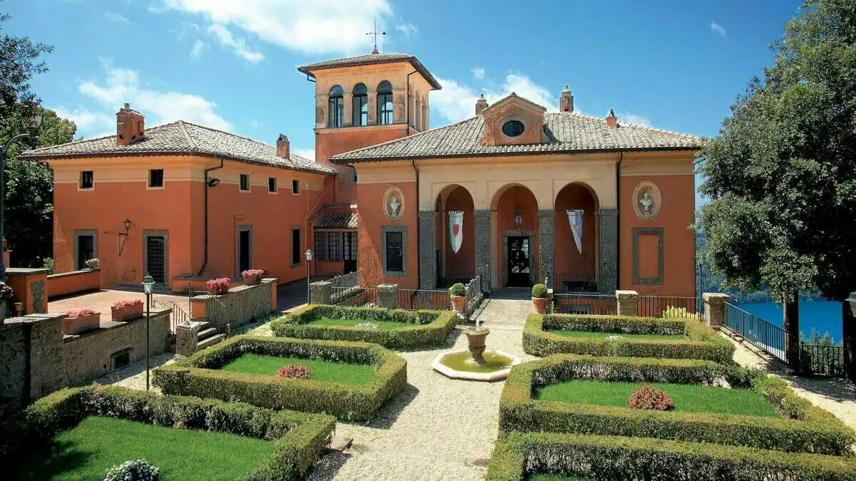 Regione Lazio: ville e musei ripresi dal drone