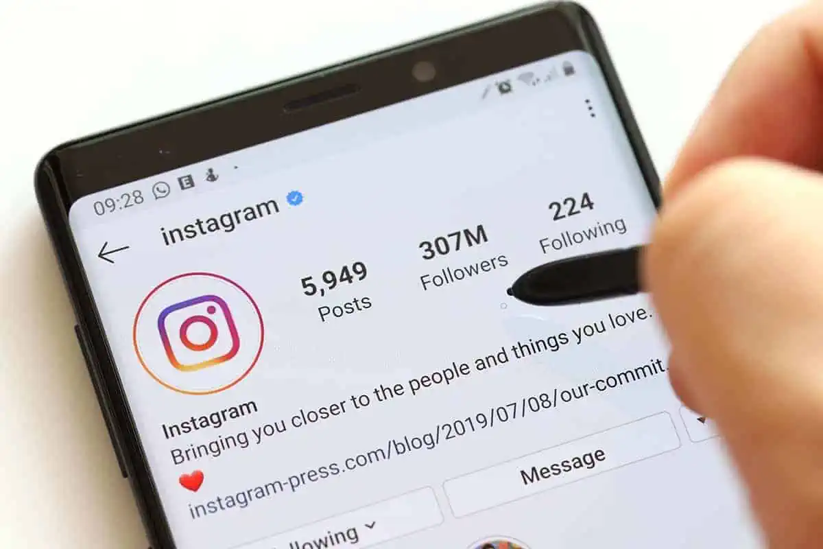 Followers Instagram incantati dai droni