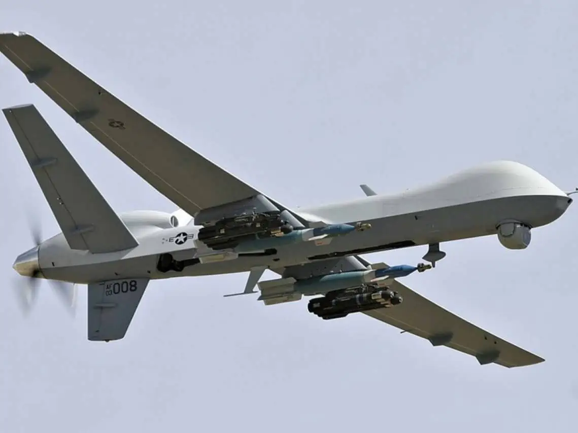 Drone pilotato da intelligenza artificiale