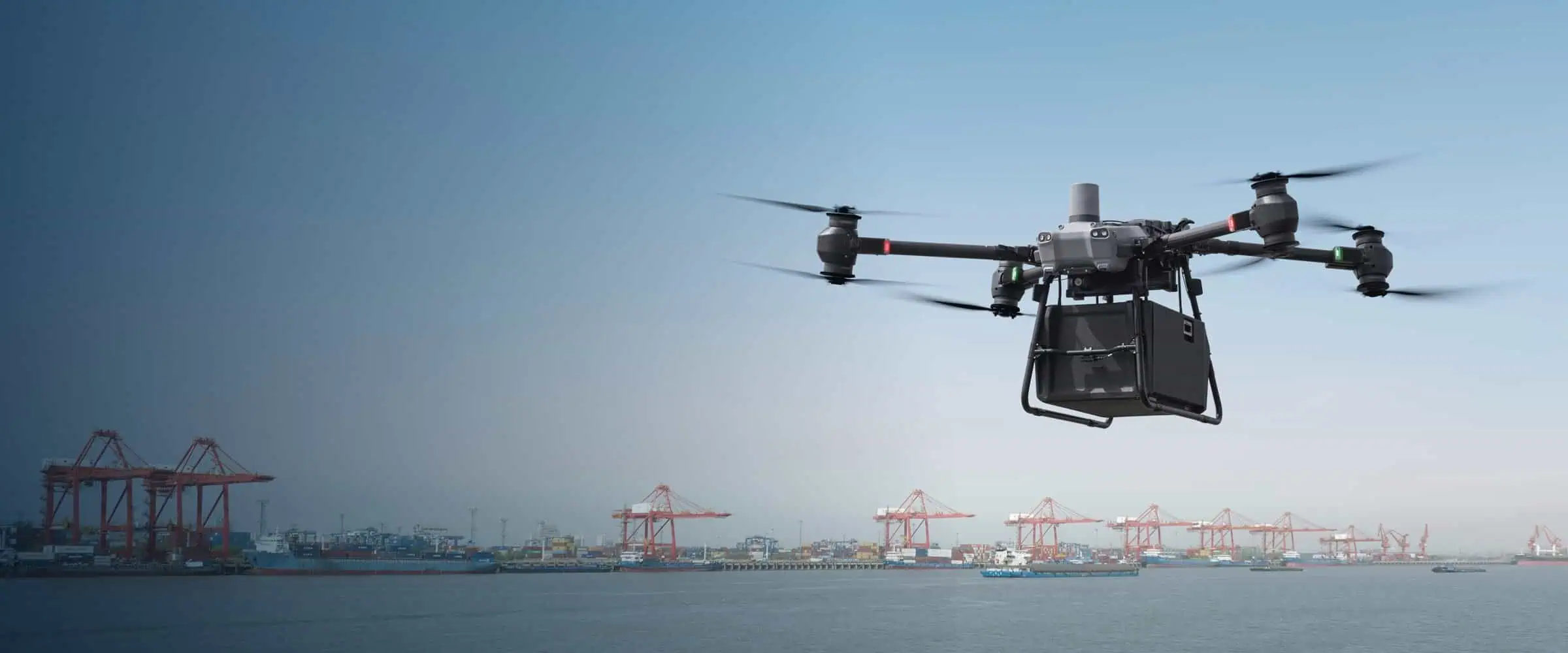 Campo base sull'Everest riceve consegne con droni DJI