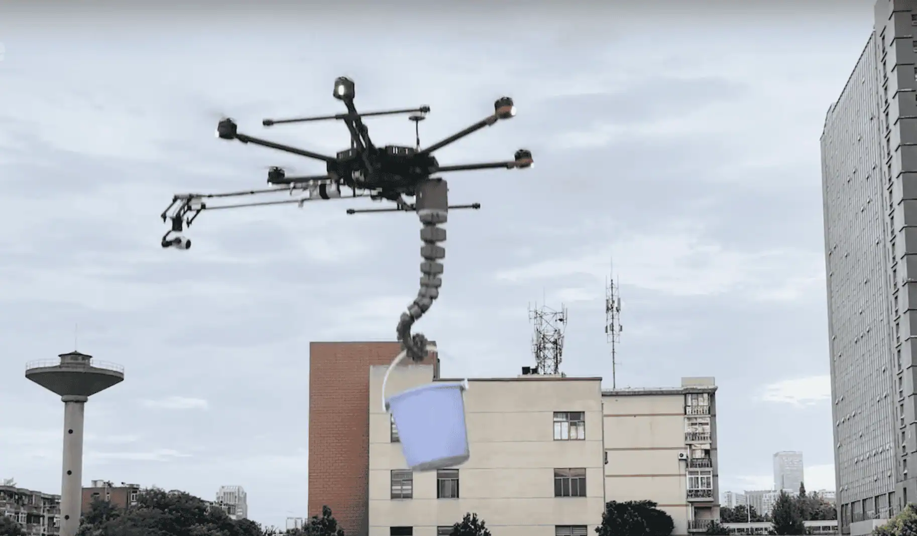 Il drone polipo: la nuova frontiera della robotica bionica arriva dalla Cina