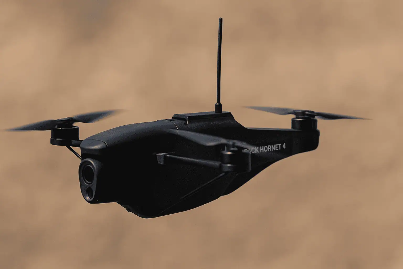 Black Hornet 4 approvato dall'esercito USA: il mini drone tattico entra nella lista Blue UAS