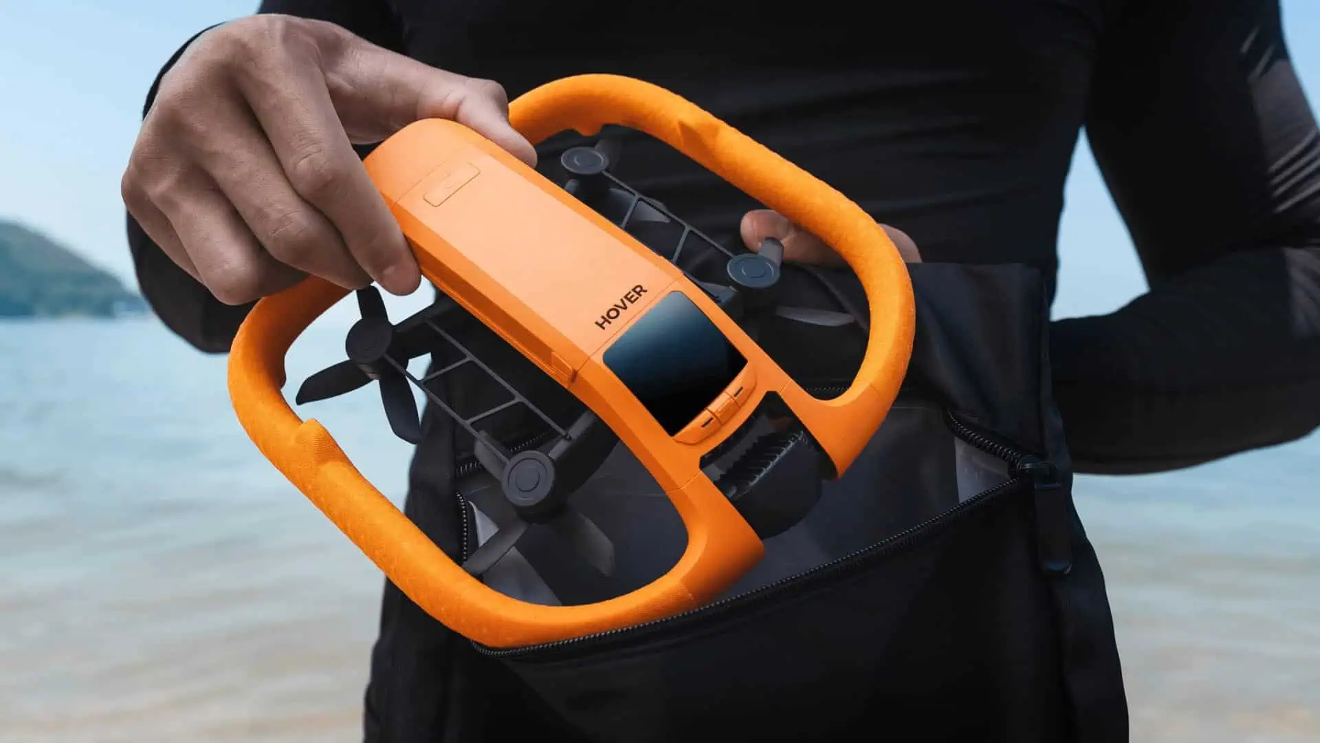 HoverAir Aqua debutta su Indiegogo: il nuovo drone compatto che rivoluziona il volo personale
