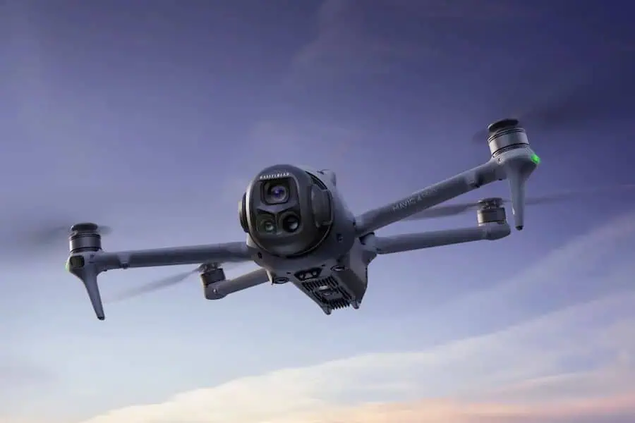 Manuale Uso e Manutenzione DJI Mavic 4 Pro: Guida Completa per un Volo Perfetto