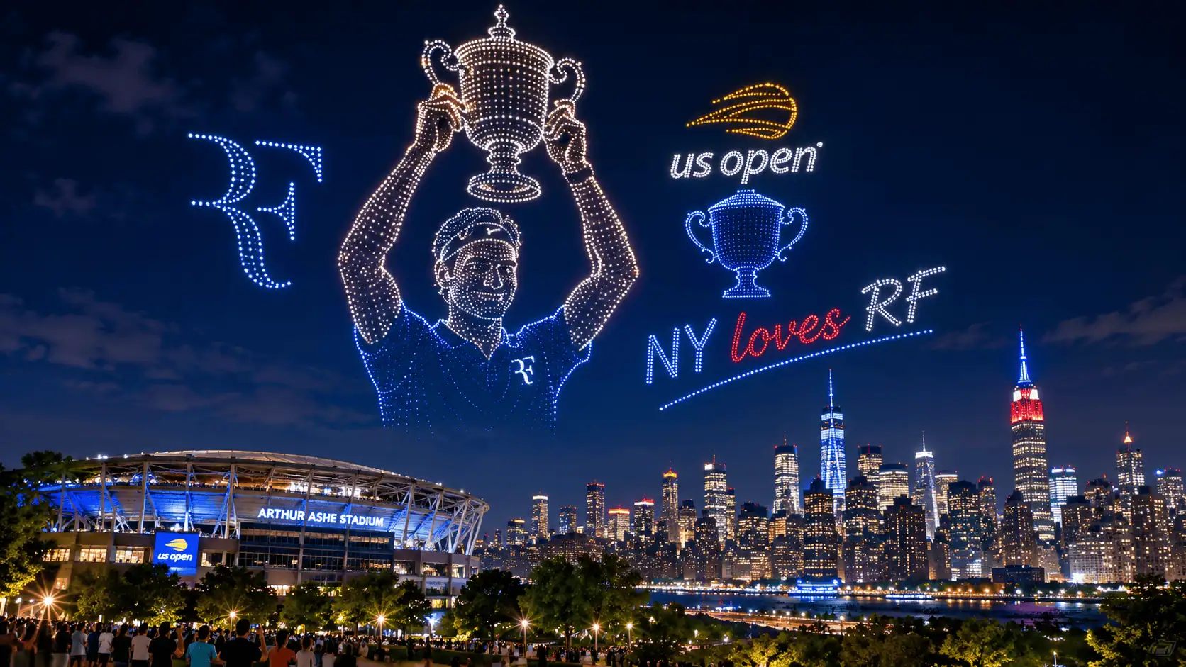 New York si illumina per Federer: lo spettacolo di droni agli US Open è mozzafiato