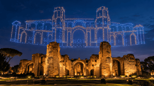 Terme di Caracalla, 800 droni ricostruiscono l’antica Roma: lo spettacolo di American Express